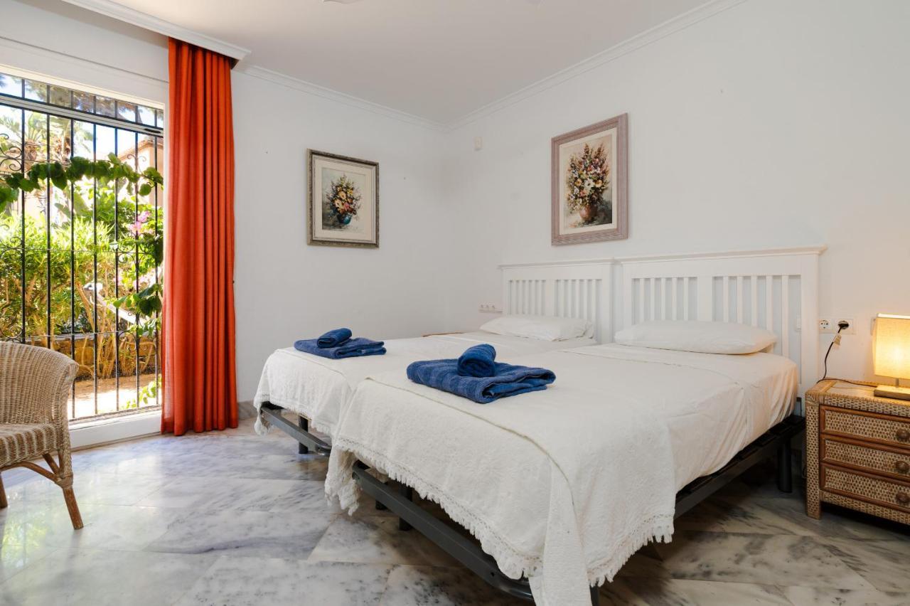 White Pearl Beach Elviria Marbella Exterior photo
