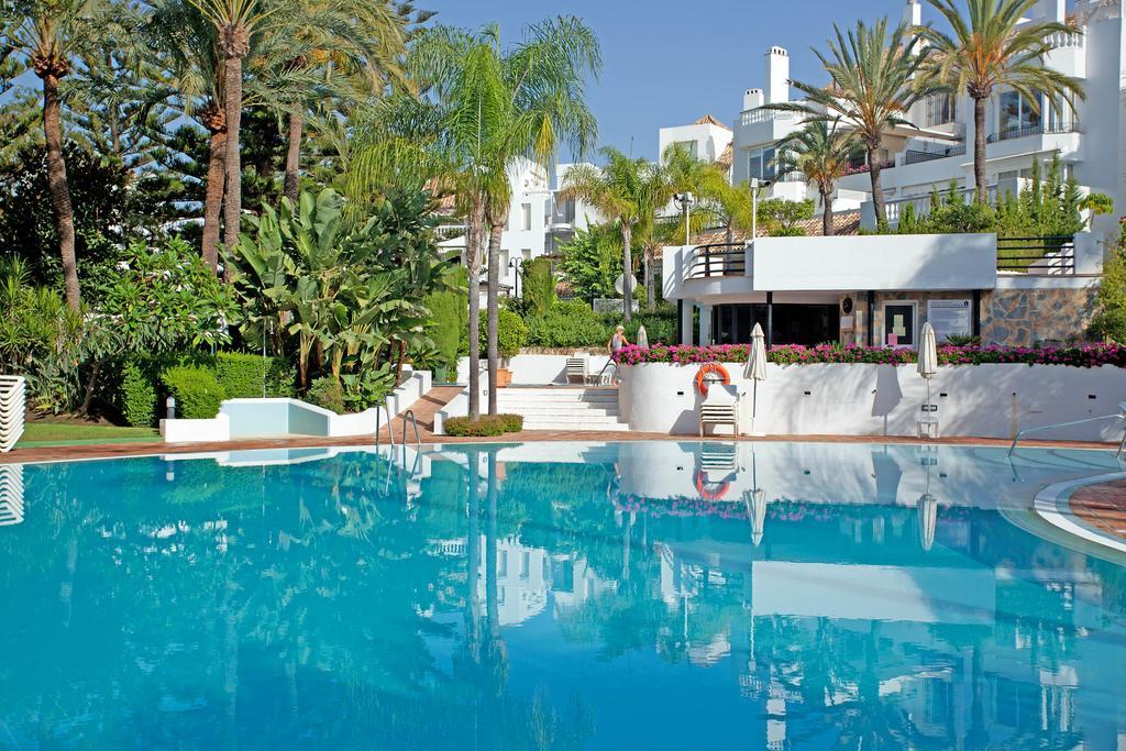 White Pearl Beach Elviria Marbella Exterior photo